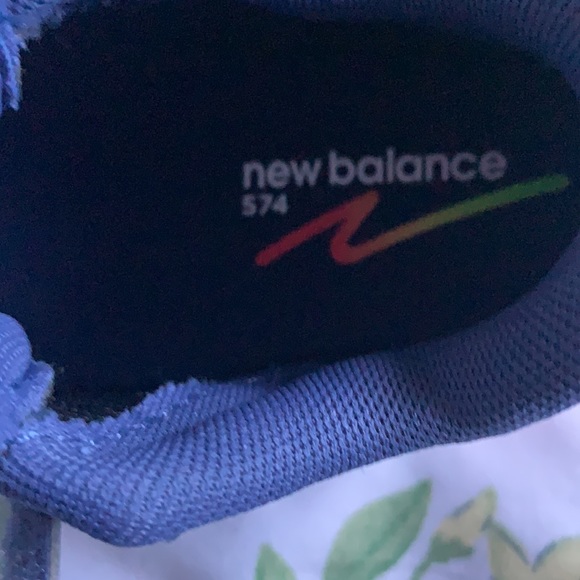 NWOB Toddler 6.5 Wide Velcro New Balance-Vivid - Picture 5 of 5